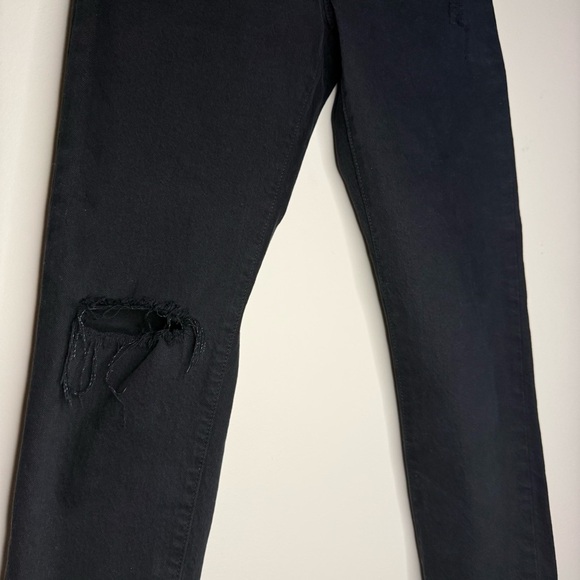 LEVI’S Premium Wedgie Distressed Raw Hem Black Jeans - Picture 4 of 13